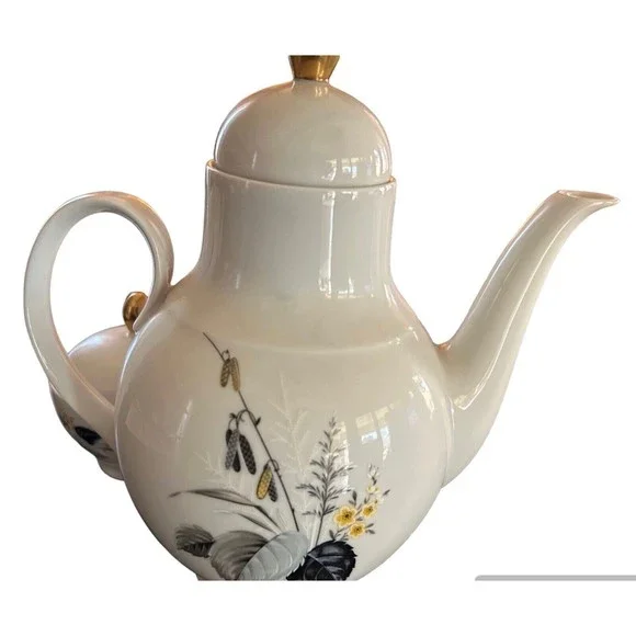 Beautiful Porcelain Winterling Bavaria Germany Coffee/Teapot And Sugar Bowl Set